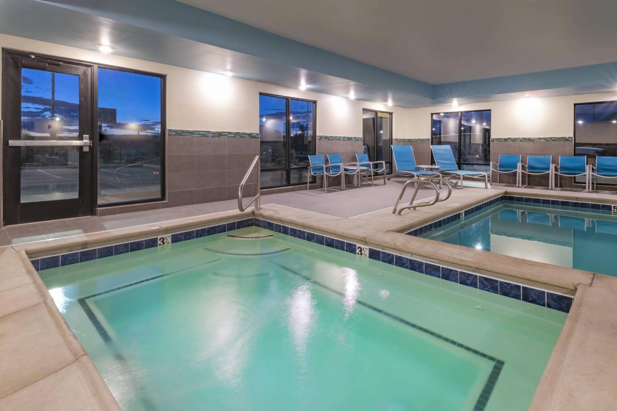 Towneplace By Marriott Suites Gallup Exterior photo